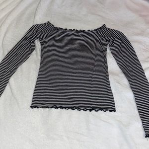 off the shoulder - long sleeve